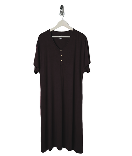 Black 24/7 House Dress from Undercover Mama for Pregnancy, Breastfeeding and Everyday.